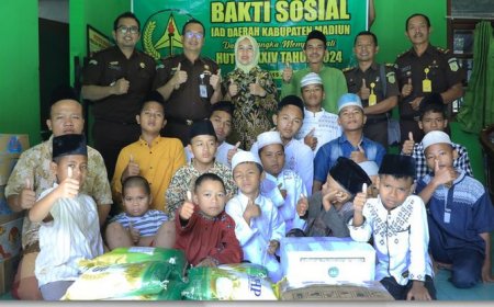 Bakti Sosial dalam rangka Hari Bhakti Adhyaksa Ke-64 dan HUT Ikatan Adhyaksa Dharmakarini ke-24 Tahun 2024