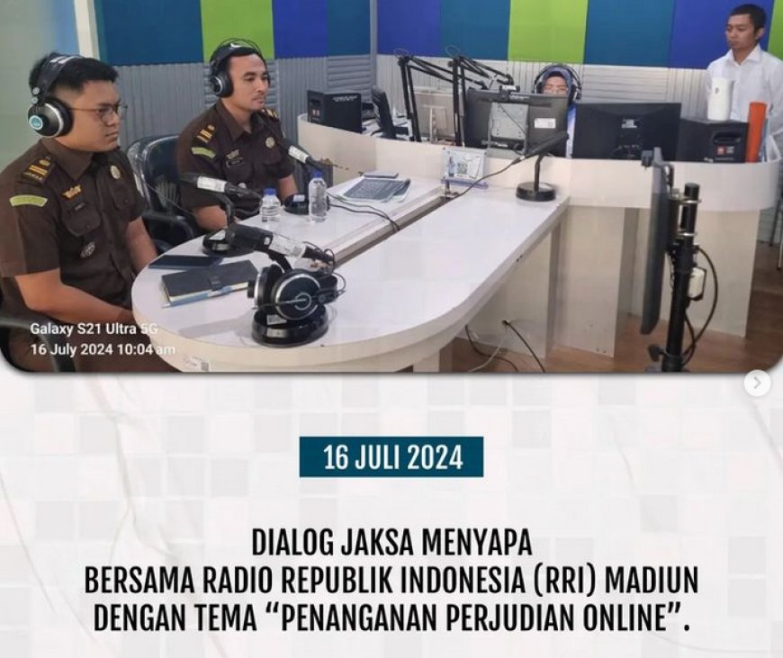 Dialog Jaksa Menyapa dengan tema " Penanganan Perjudian Online ".