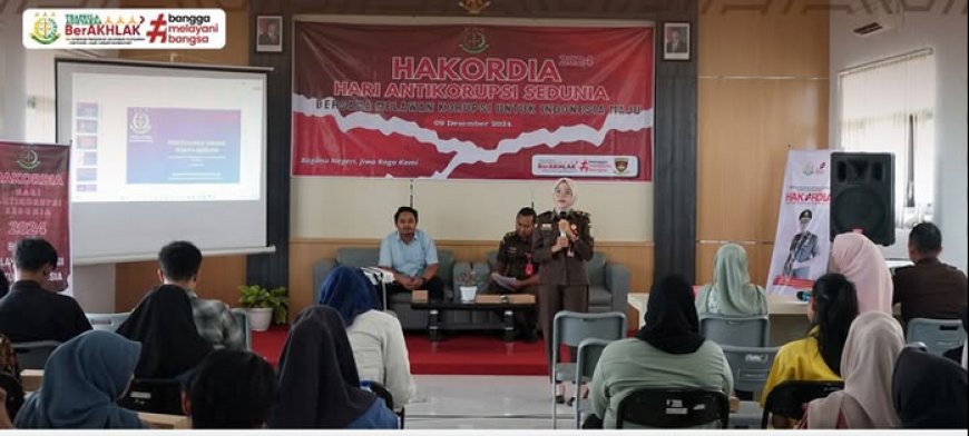 Sosialisasi di Universitas Sebelas Maret Kampus Caruban - Madiun dalam rangka memperingati Hari Anti Korupsi Sedunia tahun 2024