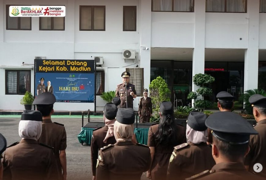 Upacara Peringatan Hari Ibu ke-96 Tahun 2024 dengan Tema “ Perempuan Menyapa, Perempuan Berdaya menuju Indonesia Emas 2045 ”