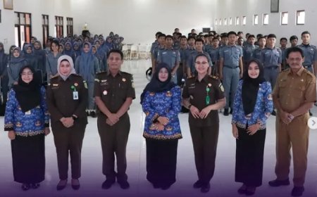 Penyuluhan Hukum Jaksa Masuk Sekolah pada SMKN 1 Wonoasri