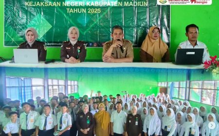 Jaksa Masuk Sekolah (JMS) di SMP Negeri 1 Pilangkenceng