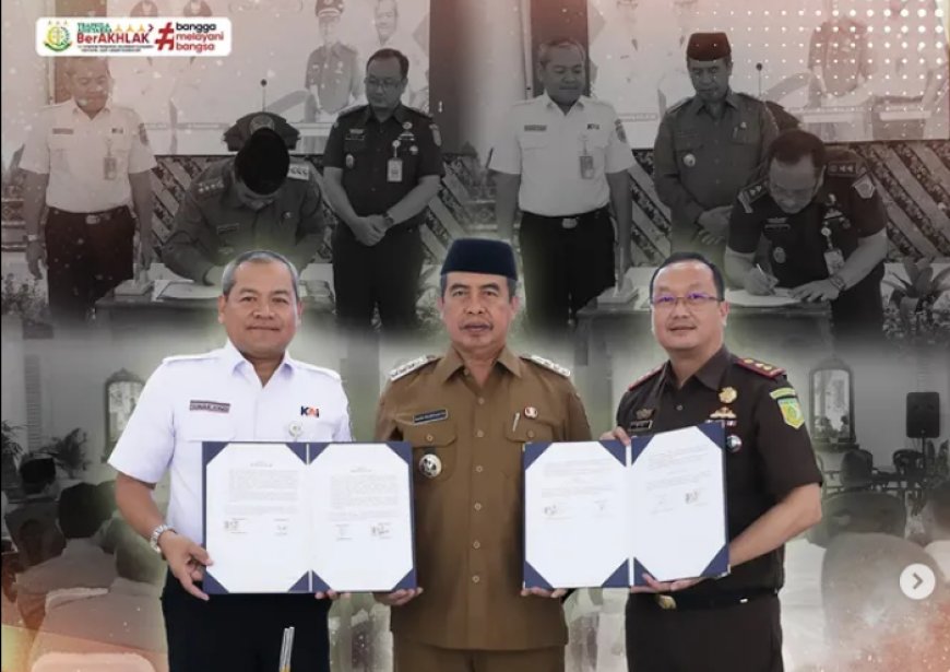 Penandatanganan Perjanjian Kerjasama antara Kejaksaan Negeri Kabupaten Madiun dengan Pemerintah Kabupaten Madiun