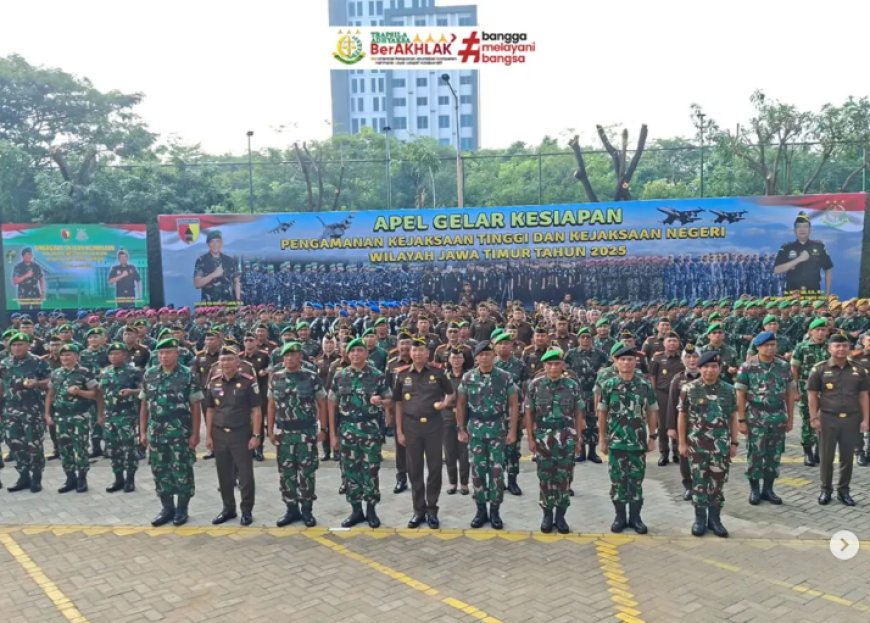 Apel Gelar Kesiapan Pengamanan Kejaksaan Tinggi dan Kejaksaan Negeri Wilayah Jawa Timur