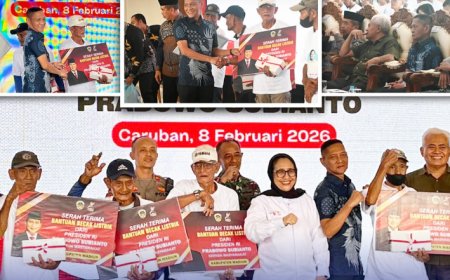 Kepala Kejaksaan Negeri Kabupaten Madiun menghadiri kegiatan Serah Terima Bantuan Becak Listrik dari Presiden Republik Indonesia