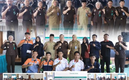 Kejaksaan Negeri Kabupaten Madiun terus menunjukkan komitmennya dalam membangun kesadaran hukum sejak dini melalui program Jaksa Masuk Sekolah