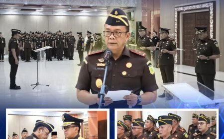 Upacara Pelantikan dan Pengambilan Sumpah Jabatan sejumlah pejabat Eselon II dan III di lingkungan Kejaksaan Tinggi Jawa Timur
