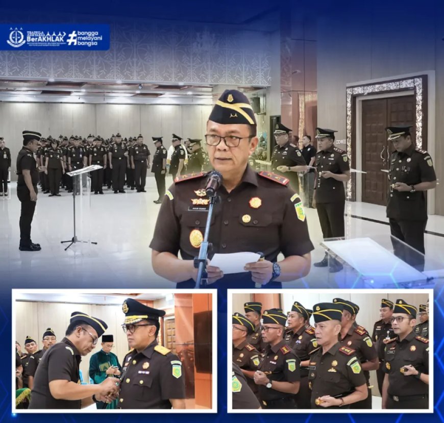 Upacara Pelantikan dan Pengambilan Sumpah Jabatan sejumlah pejabat Eselon II dan III di lingkungan Kejaksaan Tinggi Jawa Timur