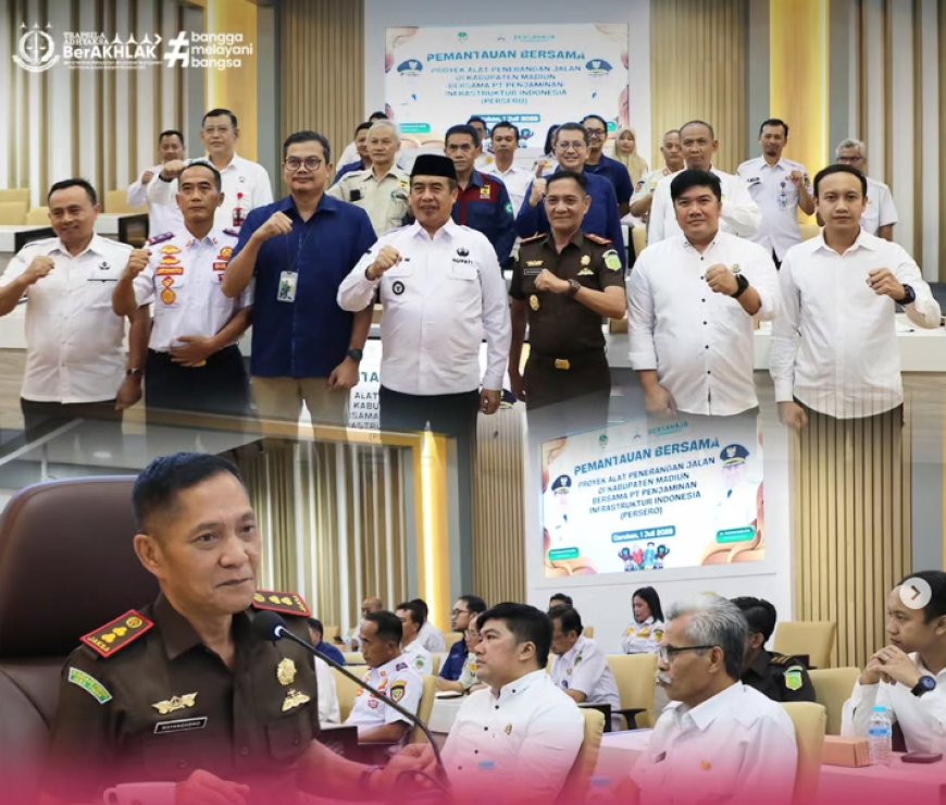 Kepala Kejaksaan Negeri Kabupaten Madiun Melaksanakan Pemantauan Bersama Proyek Alat Penerangan Jalan