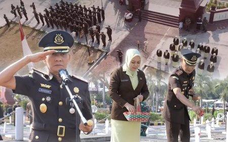 Ziarah Makam Pahlawan dalam rangka memperingati Hari Lahir Kejaksaan Republik Indonesia ke-81